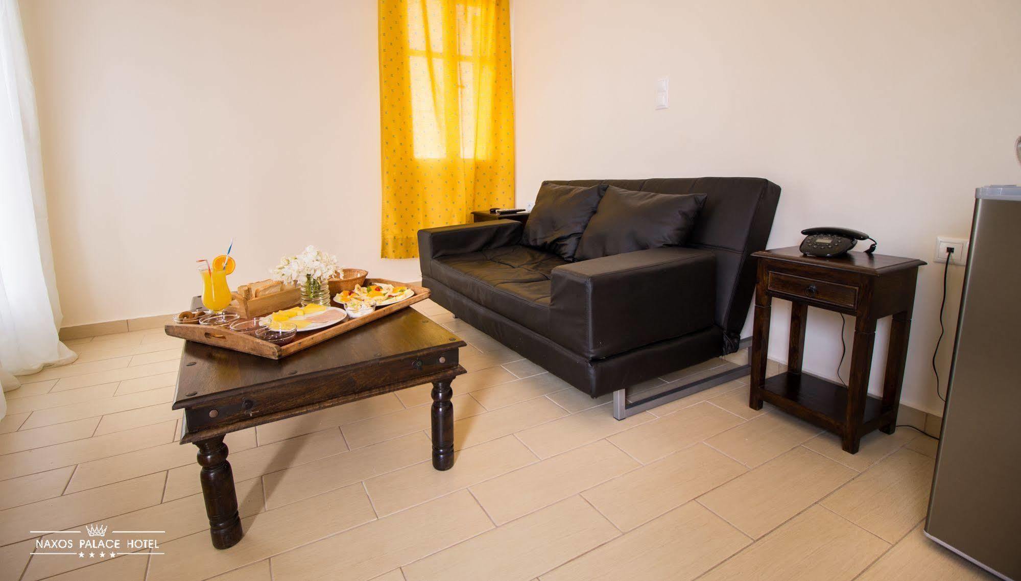 Naxos Palace Отель 4*